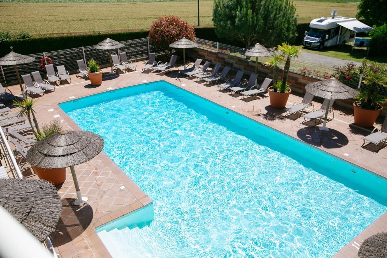 Camping Saint Michel Courtils Exterior foto
