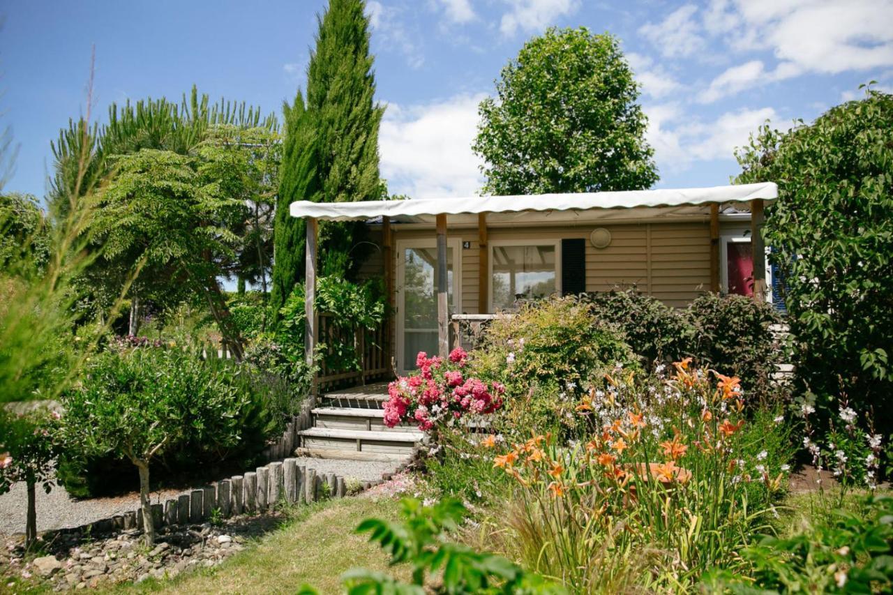 Camping Saint Michel Courtils Exterior foto